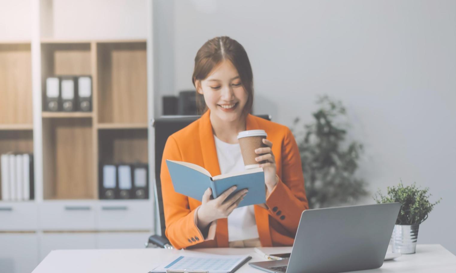 Strategische Finanzplanung mit Charts und Analysen